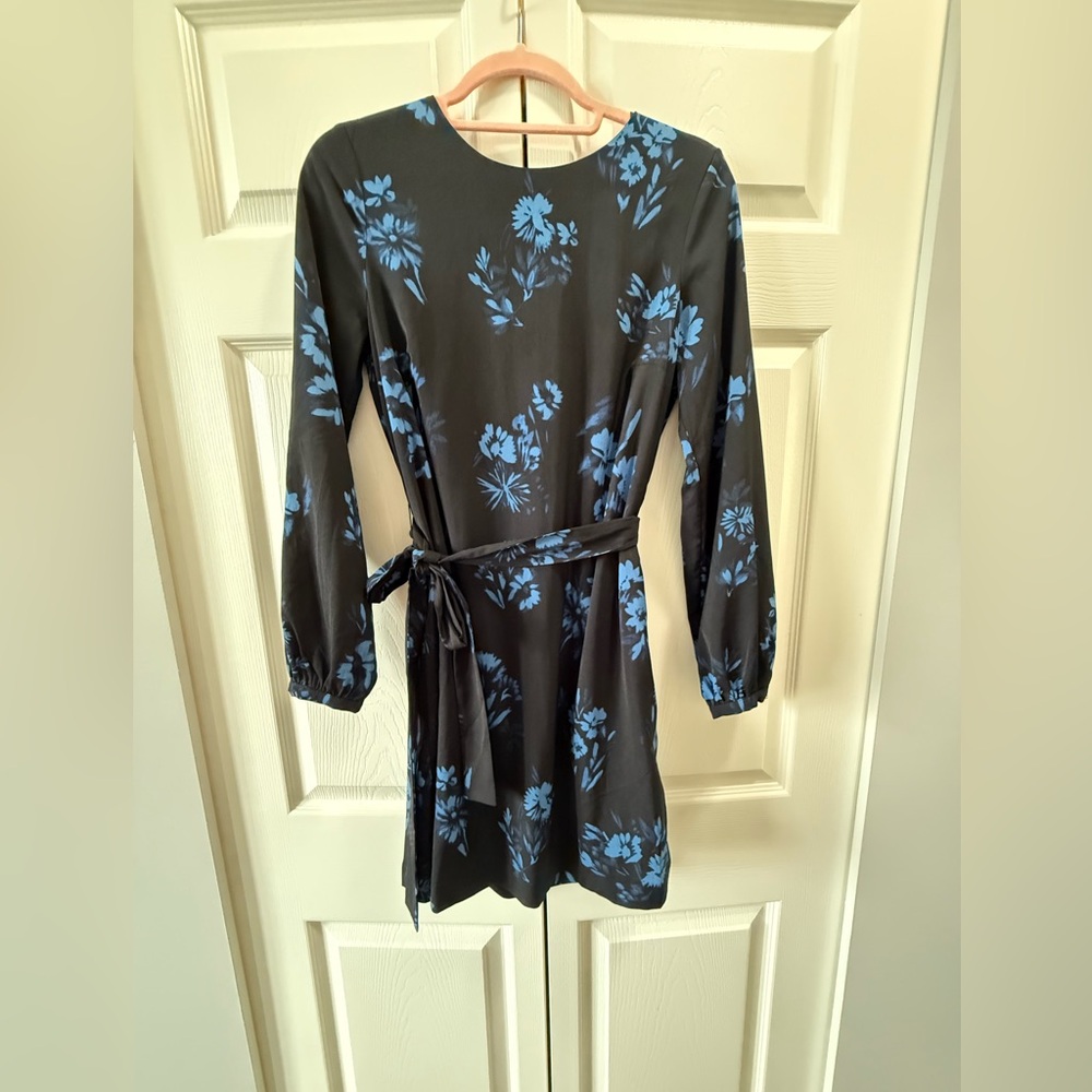 H&M Black Floral Tie Waist Dress | Blue Print | Size 6
